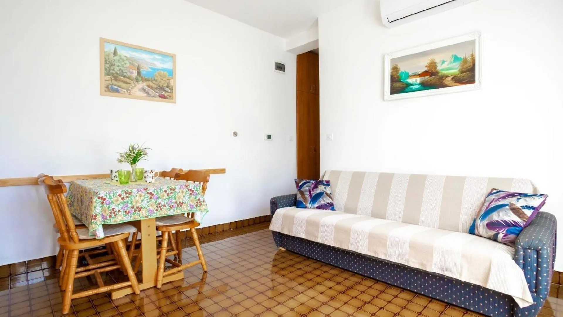 Ferienwohnung Fuer 4 Personen Ca 55 Qm In Njivice, Kvarner Bucht Krk 0*, Njivice Croatia